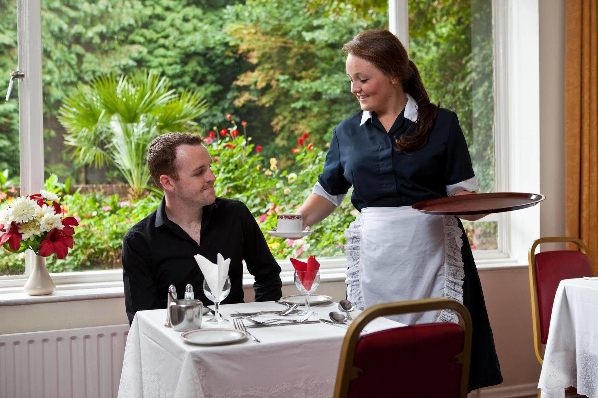 Laguna Hotel Bournemouth Bagian luar foto