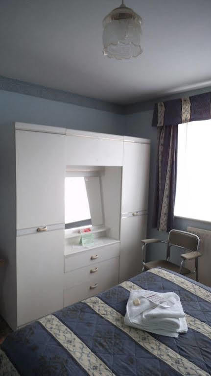 Laguna Hotel Bournemouth Bagian luar foto